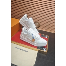 Louis Vuitton Trainer Sneaker